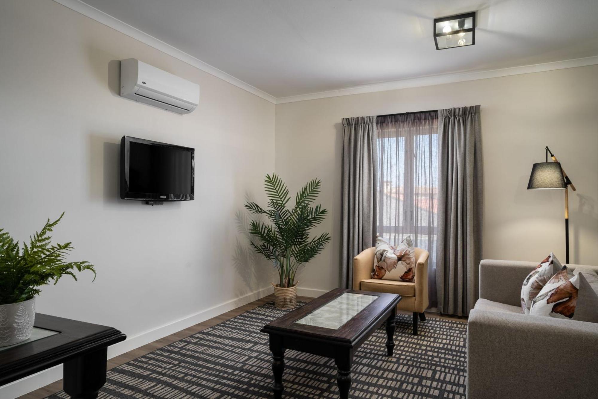 Protea Hotel By Marriott Walvis Bay Indongo Esterno foto