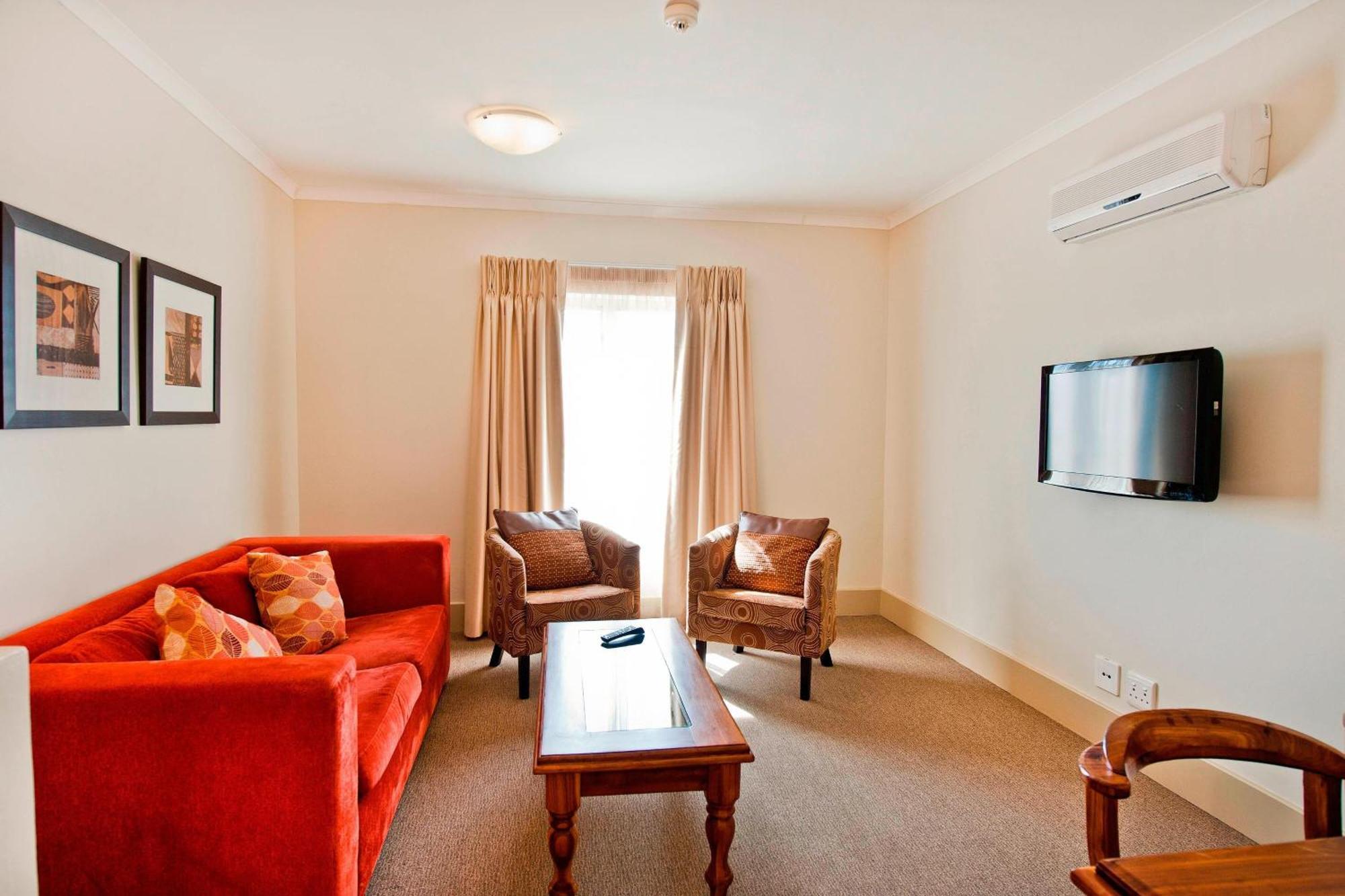 Protea Hotel By Marriott Walvis Bay Indongo Esterno foto