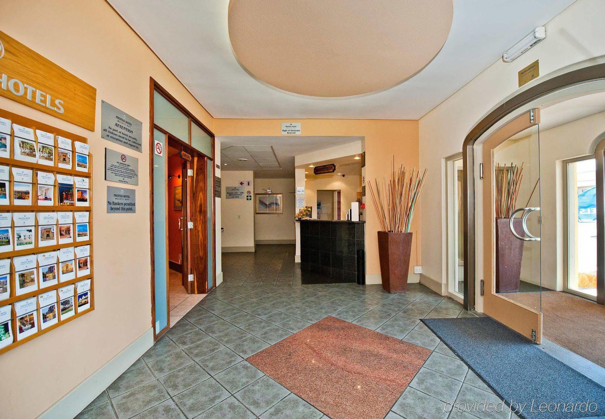 Protea Hotel By Marriott Walvis Bay Indongo Esterno foto